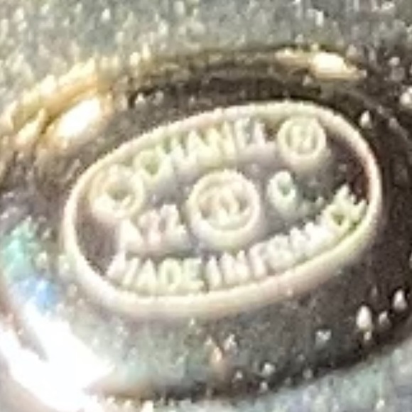 ❗️SOLD/TRADED❗️✨BRAND NEW Limited Edition CHANEL Pearl Crystal Earrings ✨ - Picture 11 of 11